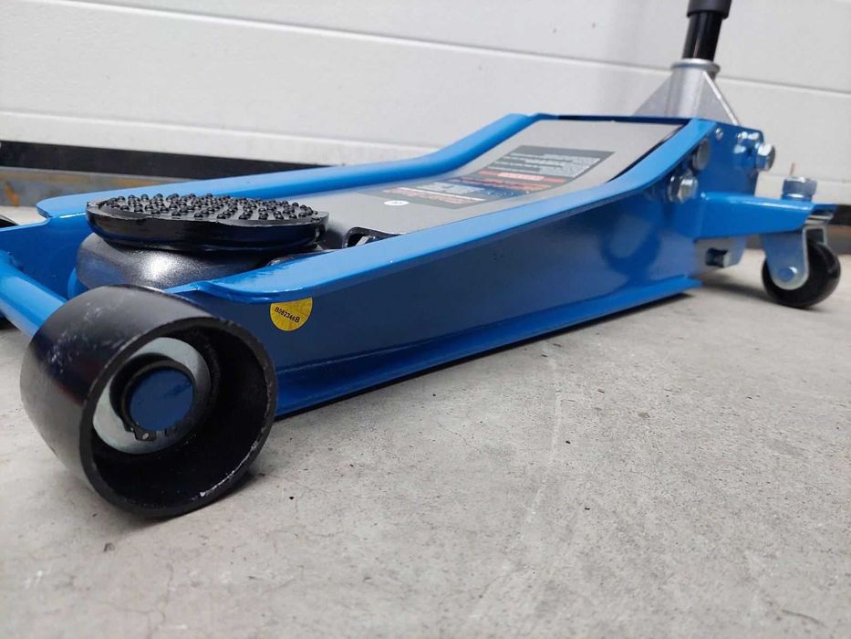 Хидравличен крик нископрофилен професионален - 3 тона с ГАРАНЦИЯ