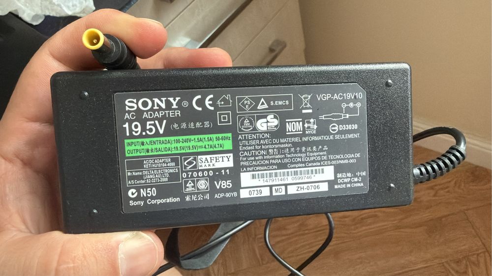Блок питания для ноутбука Sony, HP