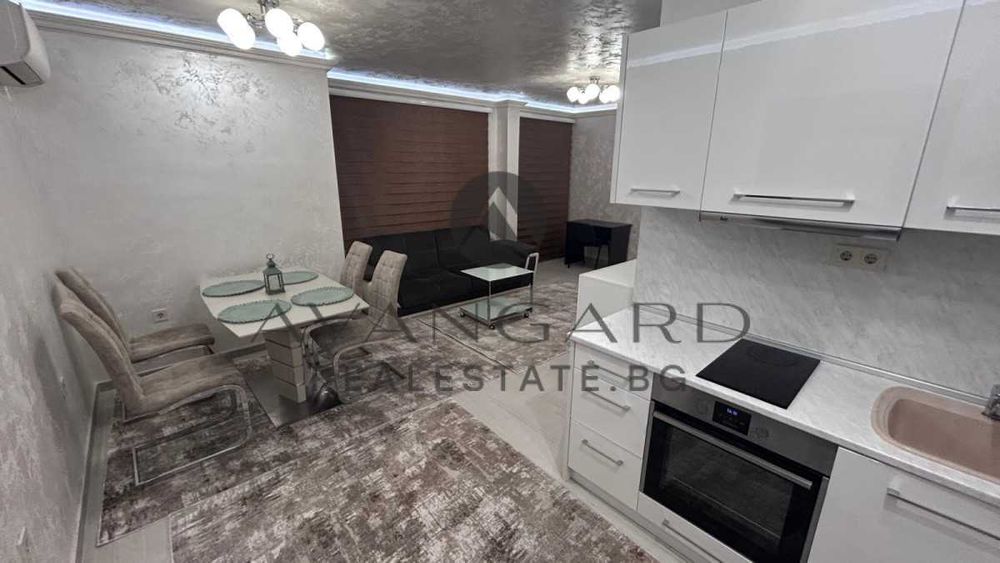 Продава се Двустаен апартамент в Пловдив, Център - 71 кв.м за 3154 €/кв.м - Снимка #3