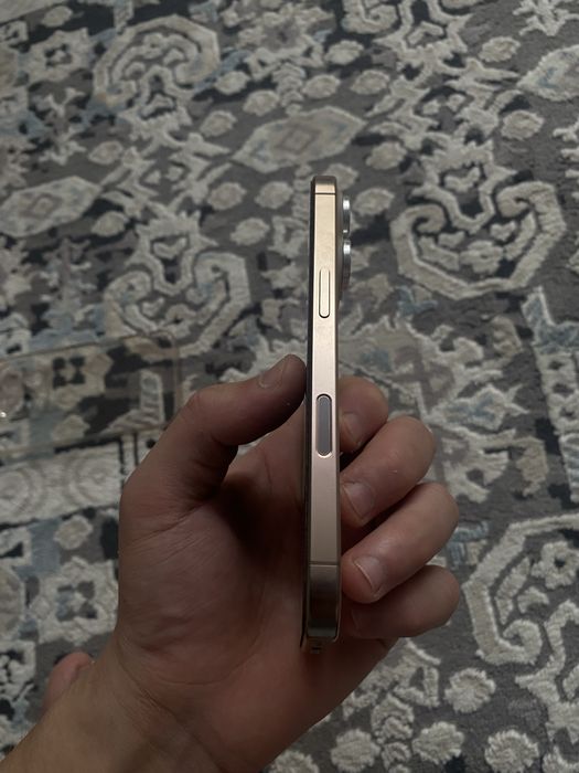 ..Iphone 16 Pro..