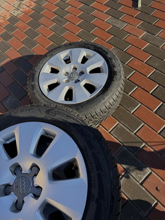 Set jante Audi R16 cu anvelope 205/60 R16 M+S 1500 lei negociabil