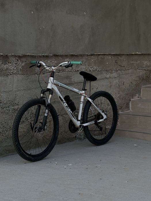 Bicicleta hard tail