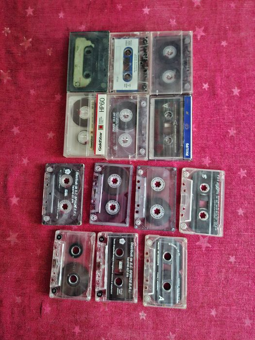 Vând lot 100 casete audio, stare excelentă + bonus