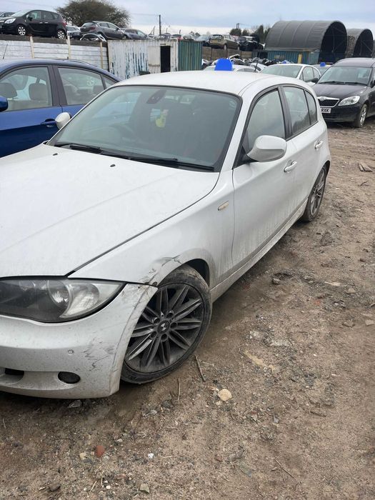 Dezmembrez BMW E87 2.0 d cod motor N47D20A manuala an 2011