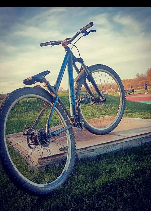 Bicicleta Carrera sulcata