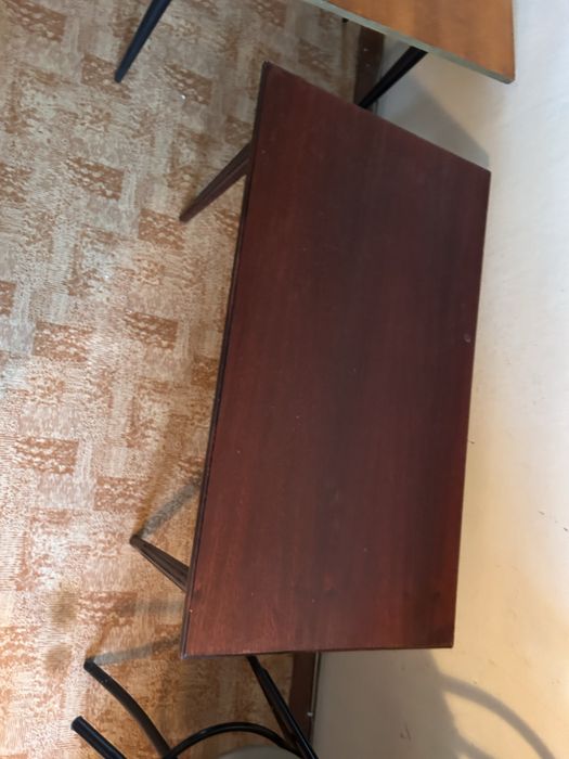 Стол б/у полированный