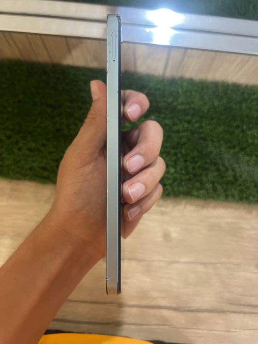 Redmi 13 C iwlawi yaxwi kar dak bo aybi qralari qrilgan joyi bor 128gb