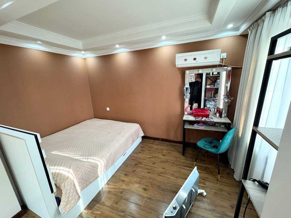 5/4/4, Дархан-3   77-серия, 95 м²