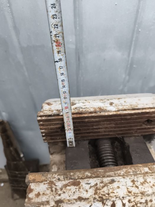 Продавам менгеме