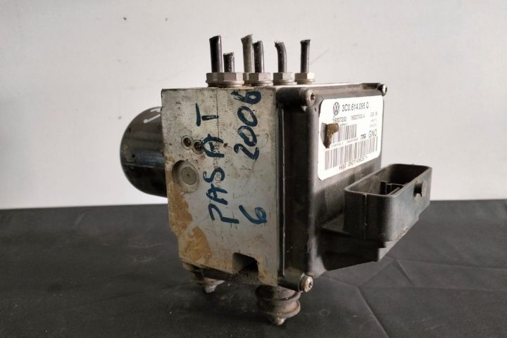 Pompa ABS Volkswagen VW Passat B6