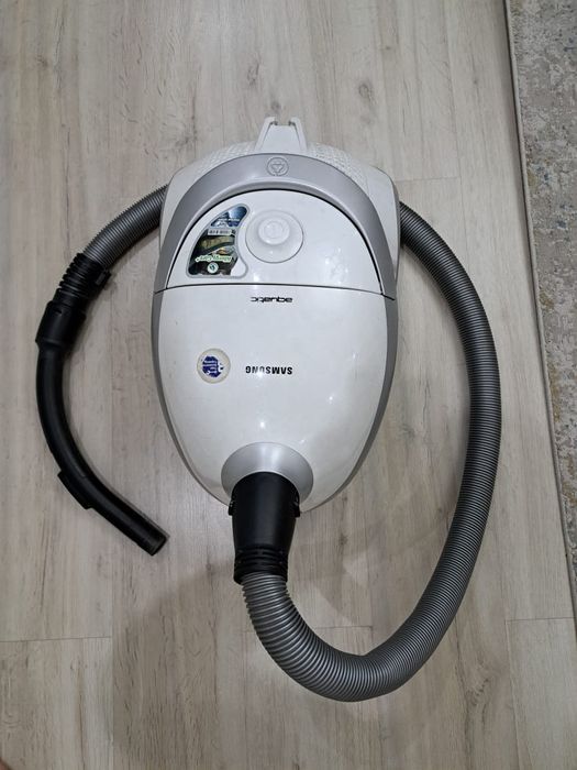 ПЫЛЕСОС Samsung SD9422