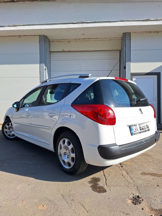 Peugeot 207 inmatriculat