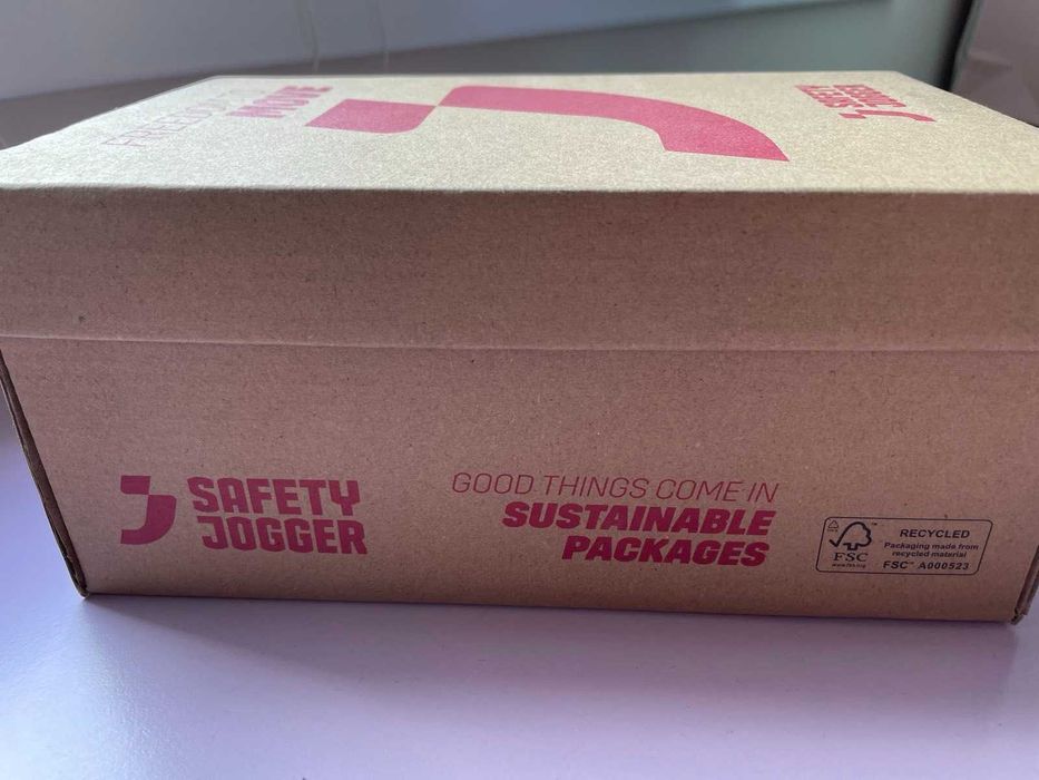 Сандалки за малка госпожица