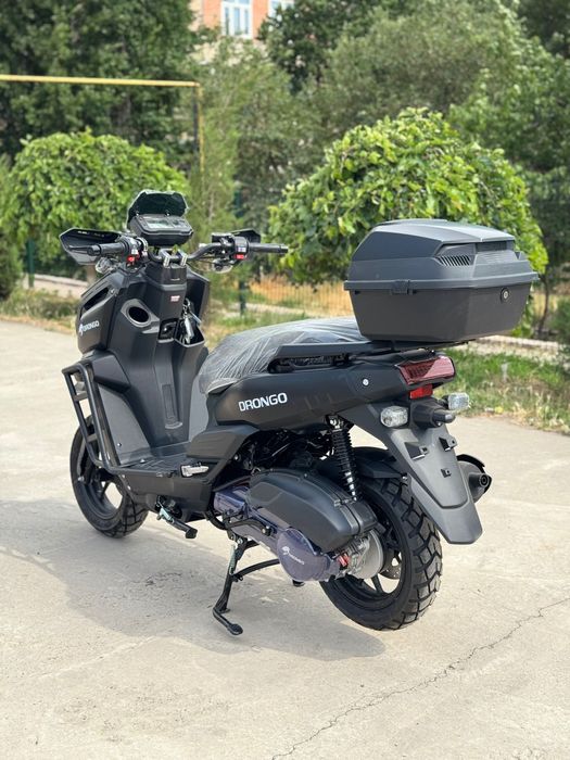 Бензиновый скутер TANK T12