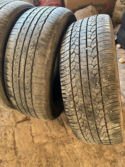 Продам комплект шин 245/55/R19