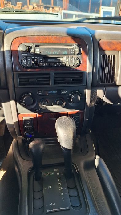 Grand Cherokee 4.7 HO на части