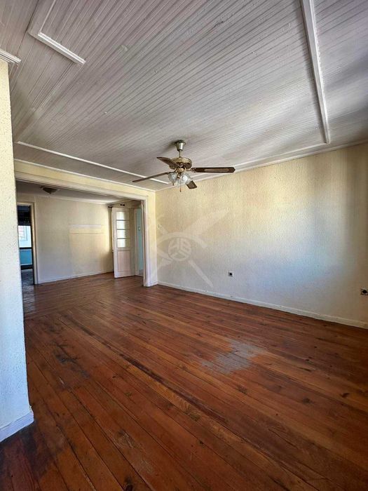 Продава се Етаж от къща в Бургас, Център - 150 кв.м за 1667 €/кв.м - Снимка #6