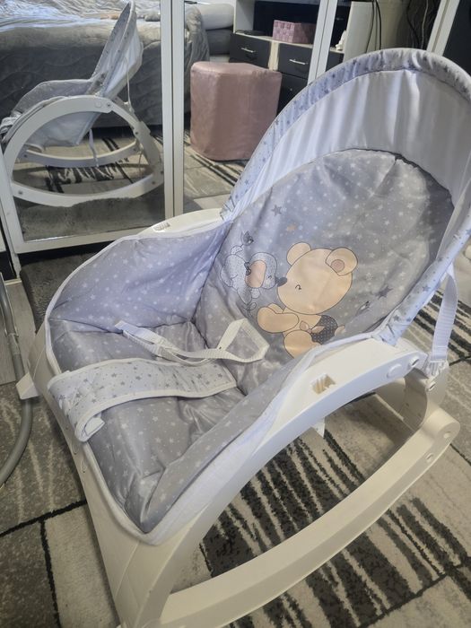 Запазен детски шезлонг