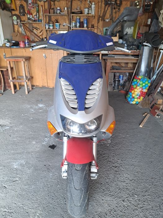 Vand Aprilia SR 50 cmc