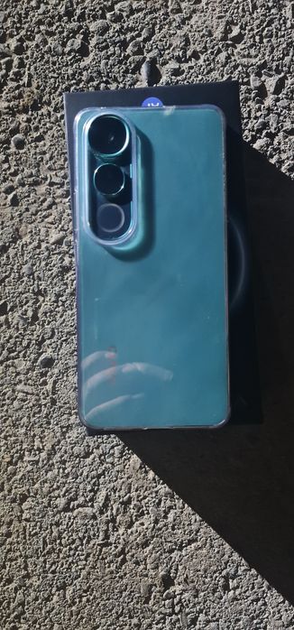 Vivo 50 lite garantiya bor 1 oy 256/8+8