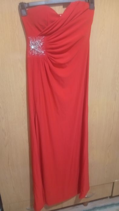 rochie de seara cu slit pe picior
