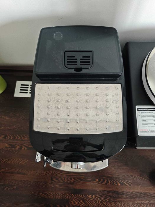 Кофемашина Delonghi Magnifica S