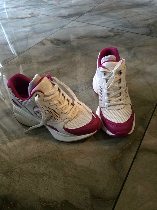 Дамски Маратонки