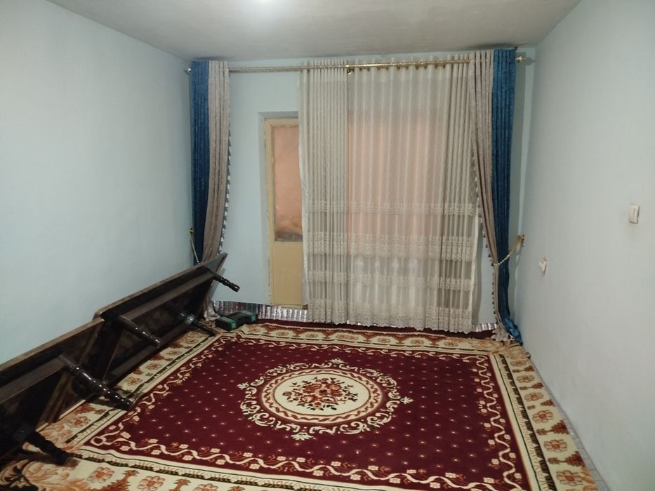 3 xonali uy balkon qushilgan