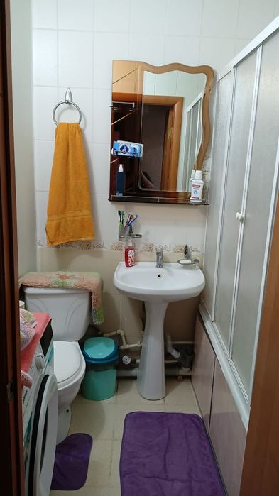 Продам 2 ком. квар.  20 мкр