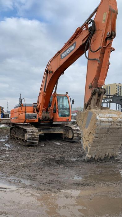 Услуги экскаватора  2м3