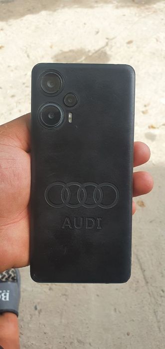 Poco f5 256 5G nax yoki ayrboshlashga