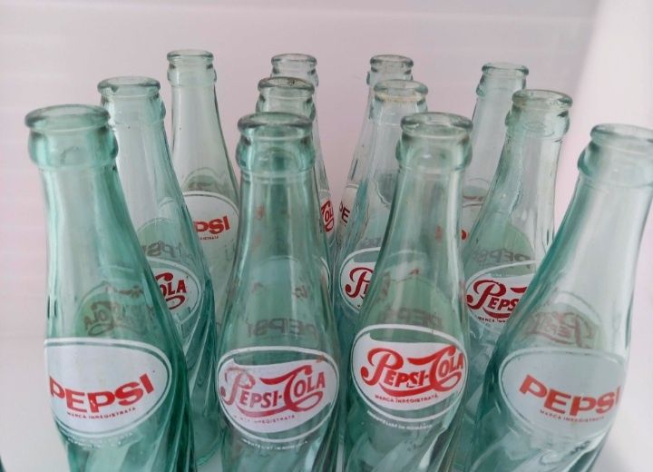 Sticle vechi de Pepsi perioada comunista