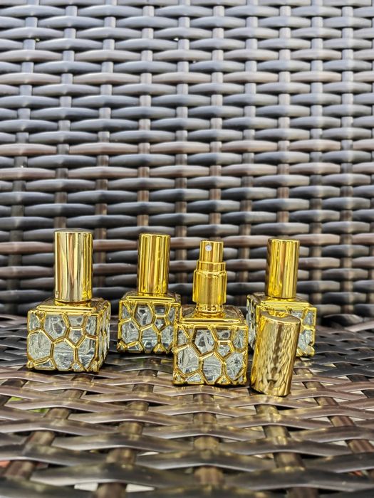 Шишенца, бутилки за Парфюми и течности, отливки 10мл 5мл