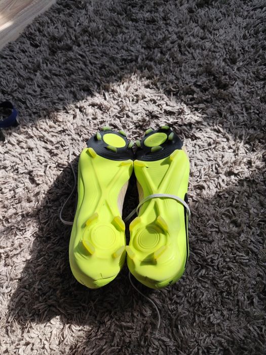 Бутонки nike 42 номер