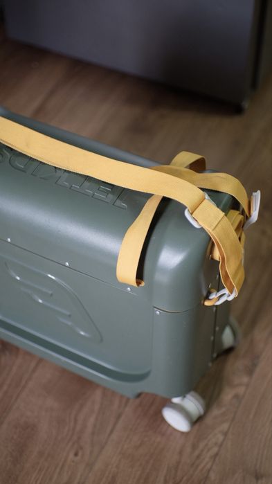 Stokke jet kids детский чемодан-каталка
