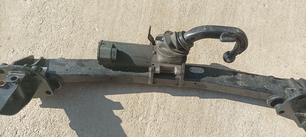 Carlig remorcare electric Land Rover