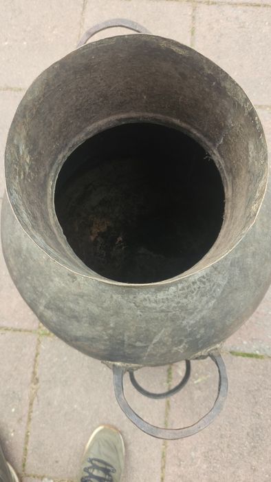 Стар гюлов казан