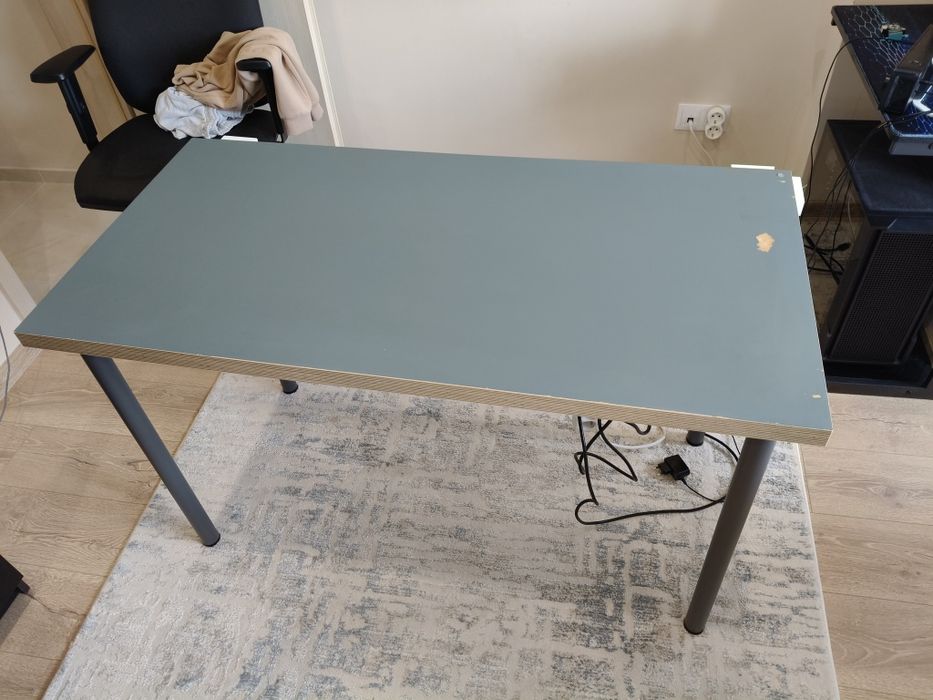 Бюро Ikea 120x60