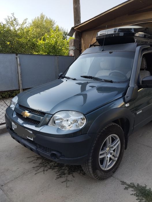 Машина сотилади Нива Шевроле