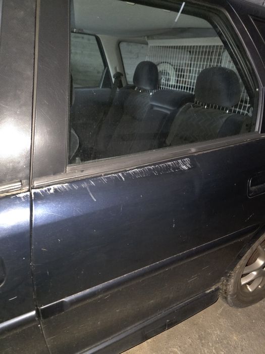 Opel Vectra B Caravan 1.8 benzina, an 2000