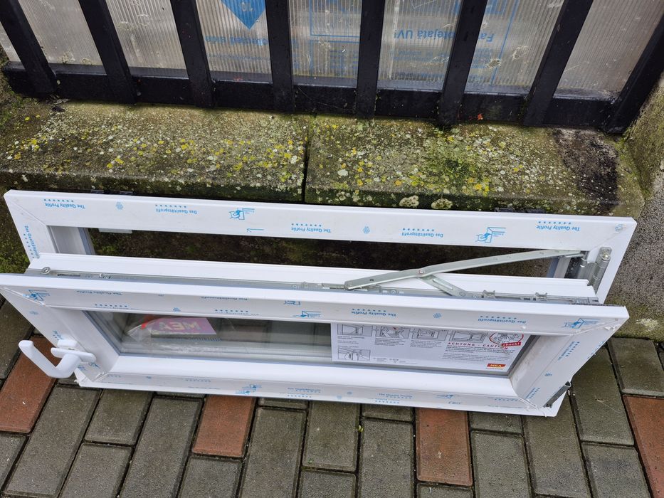 Ferestre termopan noi