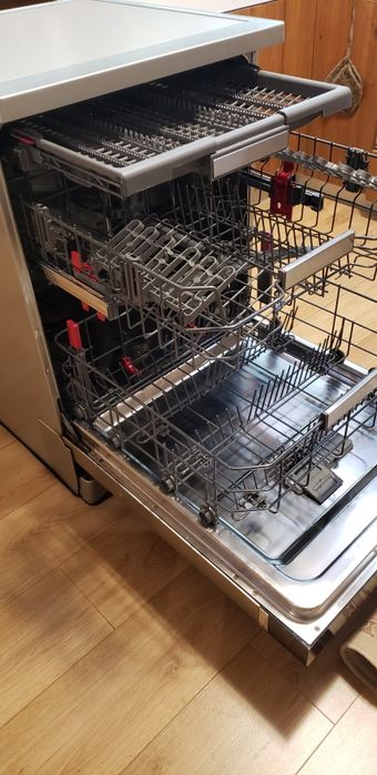 Съдомиялна висок клас WHIRLPOOL