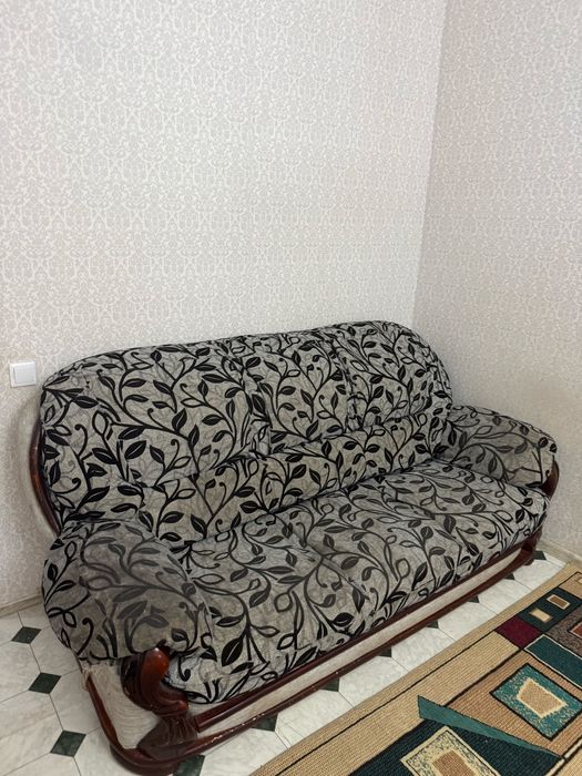 Есік, стиралка, тумба, кухня