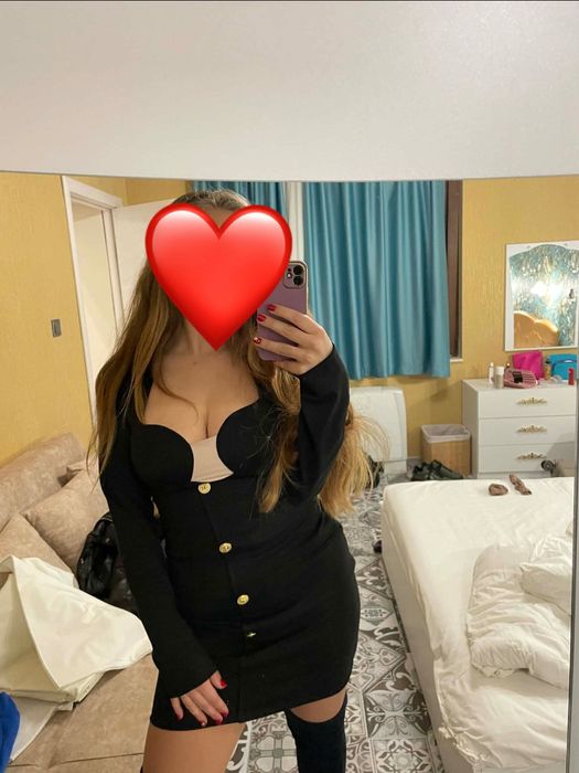 Елегантна рокля за повод