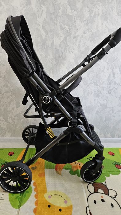 Коляска детская 3 сезона