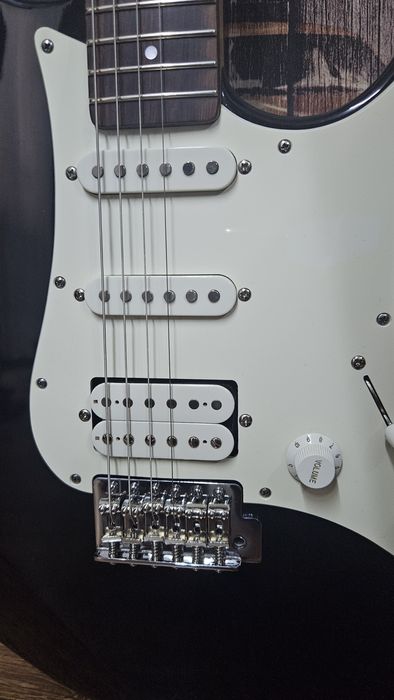 Yamaha Pacifica 112