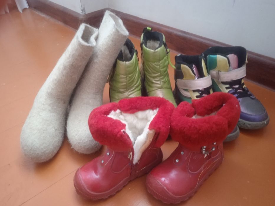 Детская обувь продам