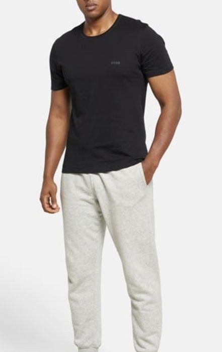 РАЗПРОДАЖБА! Оригинална мъжка тениска Hugo Boss / Размер Л/ 100% памук