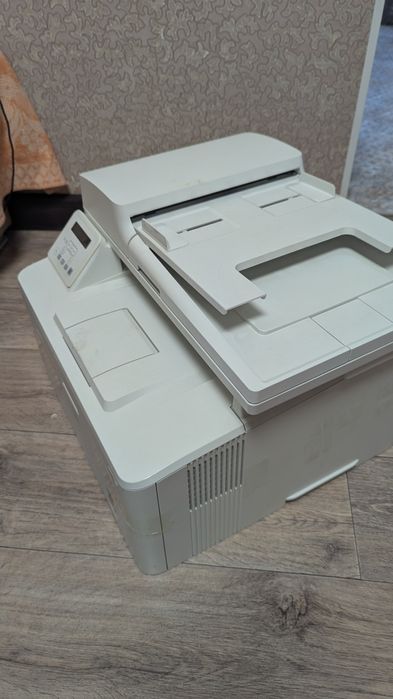 Принтер HP LaserJet Pro