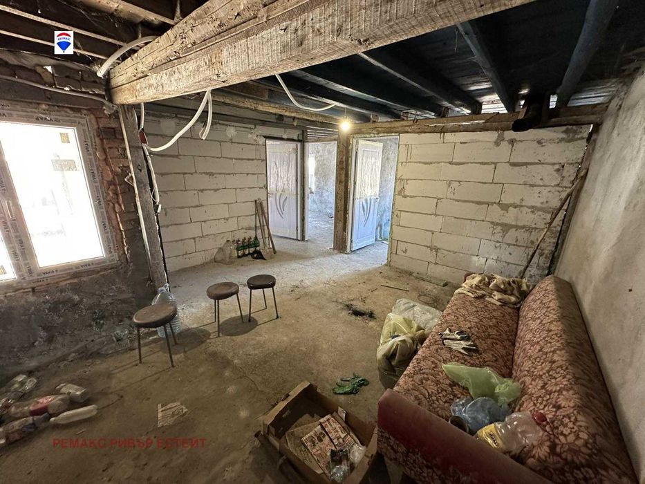 Продава се Къща в с. Щръклево, Област Русе - 60 кв.м за 865 €/кв.м - Снимка #11